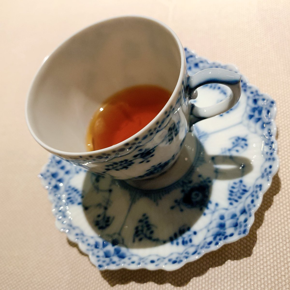 tomochi_0x3's tweet photo. 凄く行ってみたかった『Saucer』
全て料理に感動で、ワインも料理によって選んでくださって美味しかった🍷💕

コンソメスープ凄く好みの味でした💕💕

また5月以降に予約しよう☺️ https://t.co/bMwP9EGU4E