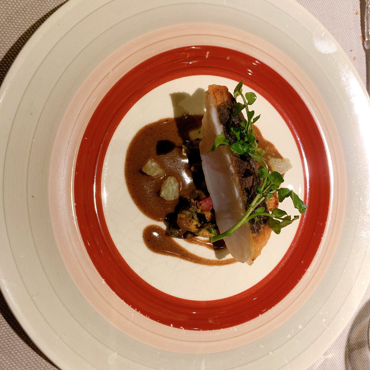 tomochi_0x3's tweet photo. 凄く行ってみたかった『Saucer』
全て料理に感動で、ワインも料理によって選んでくださって美味しかった🍷💕

コンソメスープ凄く好みの味でした💕💕

また5月以降に予約しよう☺️ https://t.co/bMwP9EGU4E