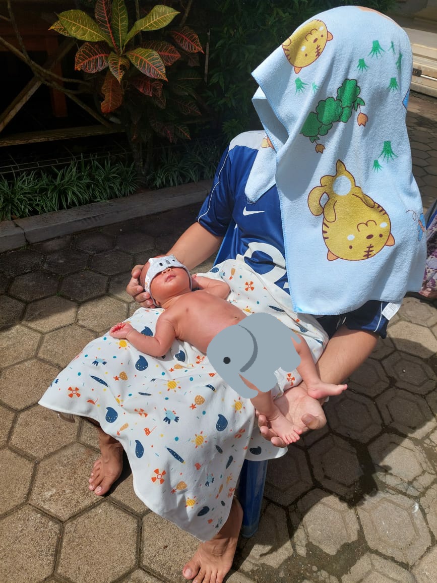 QodratSudrajat's tweet image. Vitamin D (dede) #babyKAI
