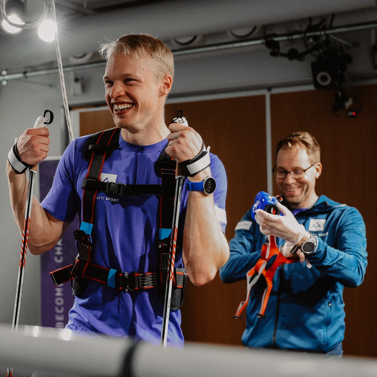 Valtavan suuret onnittelut <a href="/IivoNiskanen/">IivoNiskanen</a> ja Iivon valmentaja, liikuntatieteellisen tiedekunnan tutkijatohtori Olli Ohtonen! 🥇💐