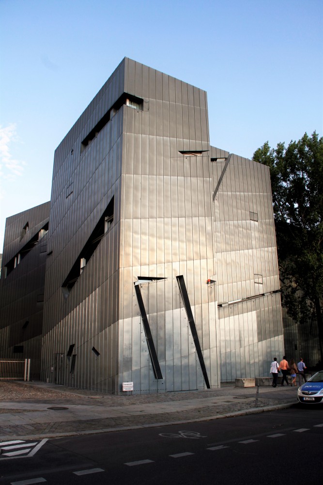 Seearch_'s tweet image. Jewish Museum Berlin, Berlin, Germany. 1989-2001
Daniel Libeskind
seearch.es/obra/jewish-mu…

#seearch #Berlin #Germany #Museum #architecture @DanielLibeskind