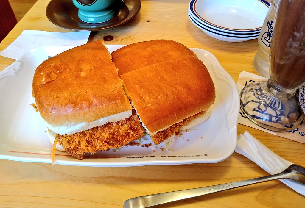 コメダコメダ😋 