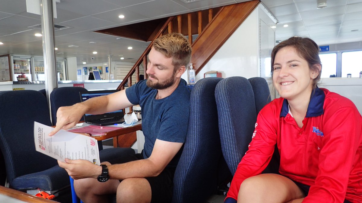Day 3 - #GBR Field Campaign 2022. Where natural recovery of the coral reef is restricted due to unstable rubble, interventions such as the rubble stabilisation through the MARRS Reef Stars from @MARSGlobal Solutions can be a viable option.