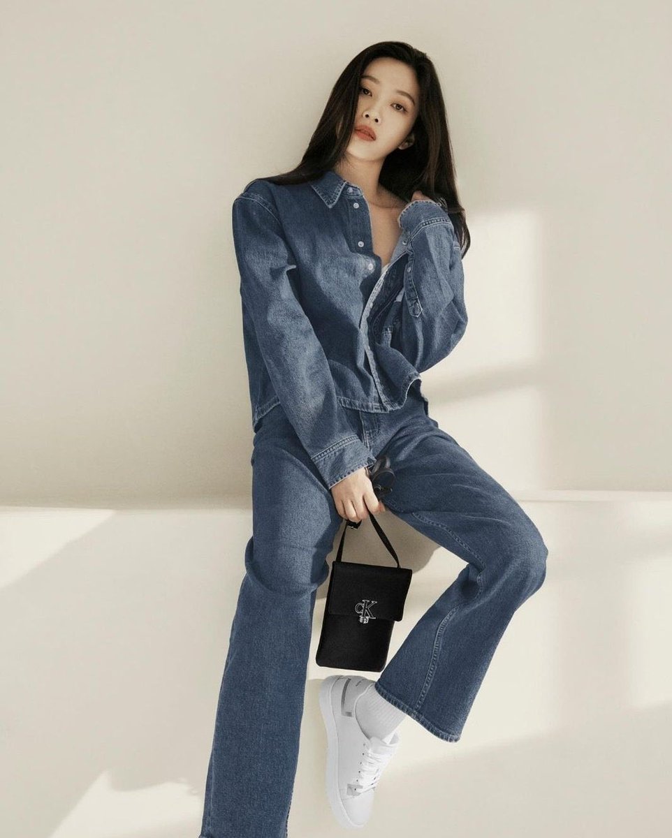 Here’s a perfect photos of me in a perfect (calvin klein) denim of me. This is the kind of fashion I grew up on – a good pair of trainers, great denim – and I will always love high-end streetwear.