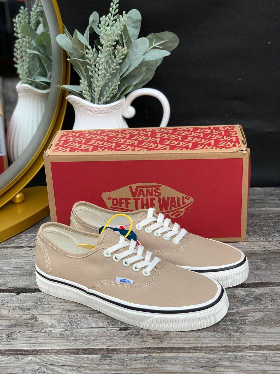 Vans era beige 🤎