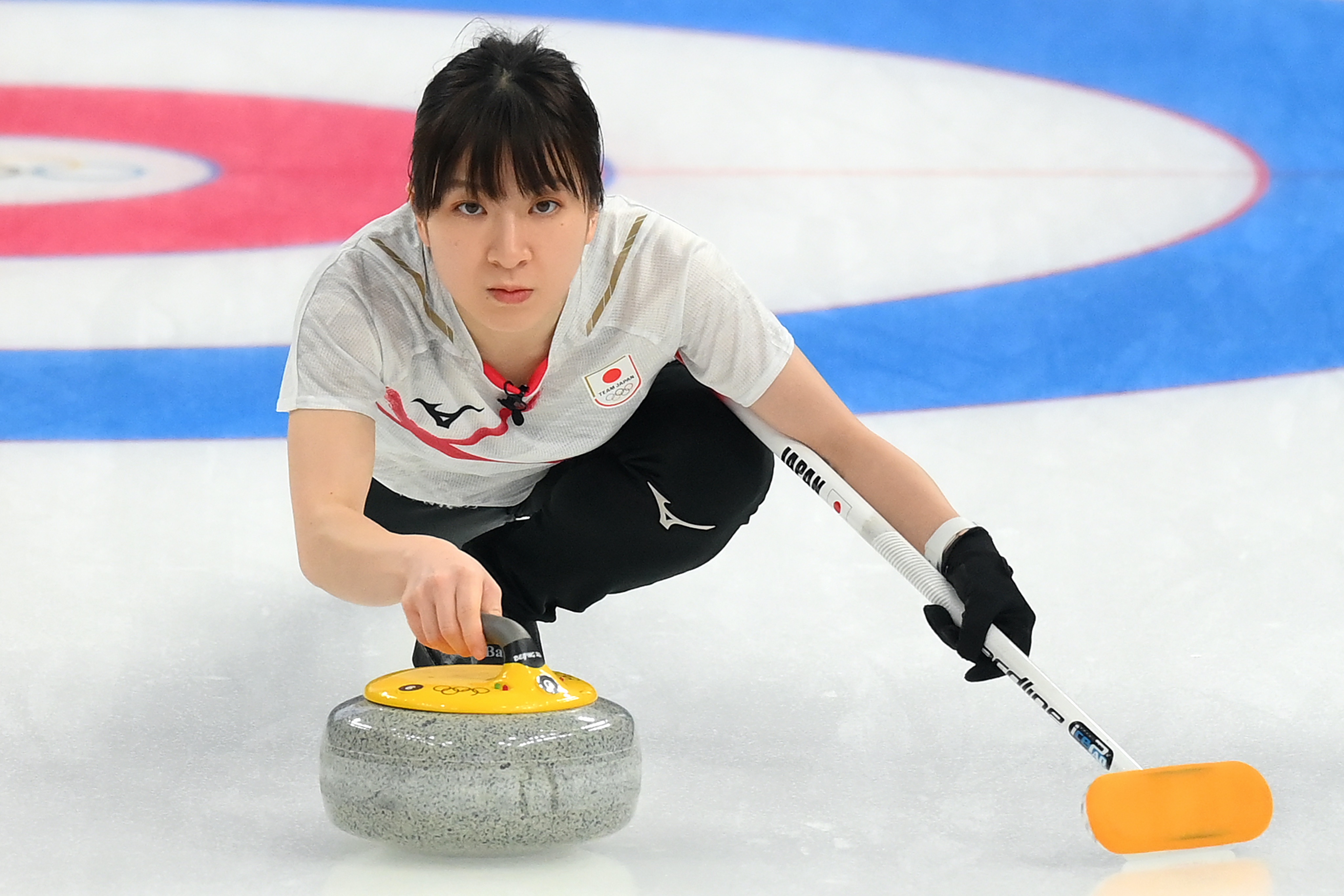 オリンピック カーリング 女子1次リーグ第2戦 ジェニファー ジョーンズ選手を擁する強豪カナダ代表との対戦 ロコ ソラーレは緊迫の試合を制し 8 5 北京22 で初勝利 明日12日の対戦 9 05 日本時間10 05 デンマーク 05 日本時間21 05