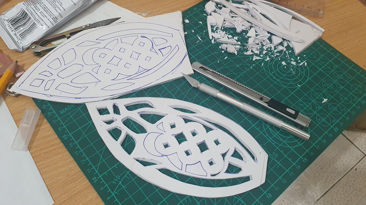 Vega_Do's tweet photo. #wip #tutorial a lot of cutting and sanding needed but it start from these uwu https://t.co/9P2jxsFQlg