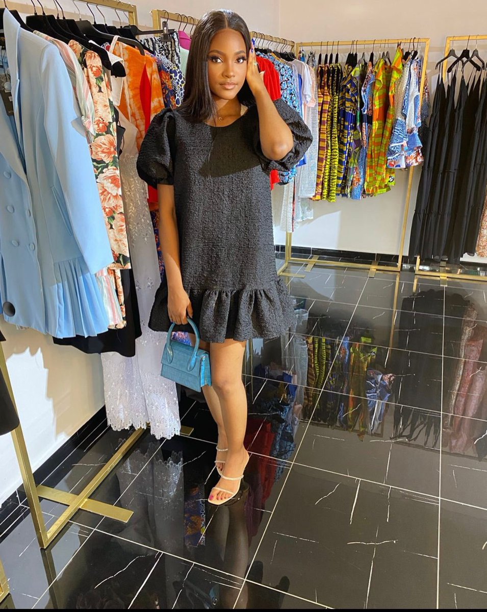 Quel sera votre look pour la célébration de la fête de la jeunesse? Plutôt team longue ou team courte robe?