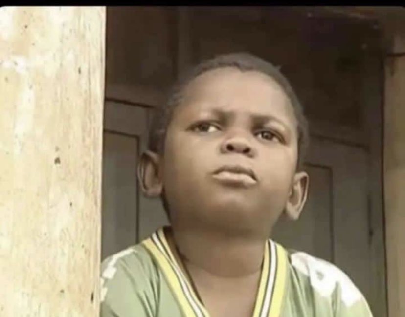 Bugzytom's tweet image. I've been thinking ooo 
Is it normal for guys to have stretch marks on their bum