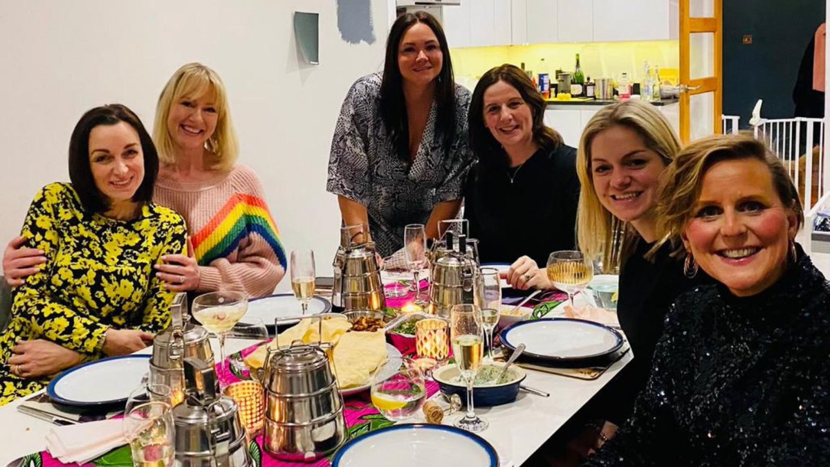 GoodEveningFood's tweet image. I really enjoyed cooking for Jen's birthday dinner party. She also used my Tiffin boxes to serve.

Please get in touch for more information about catering: goodevening.biz 

#epsomandewell #catering #surrey