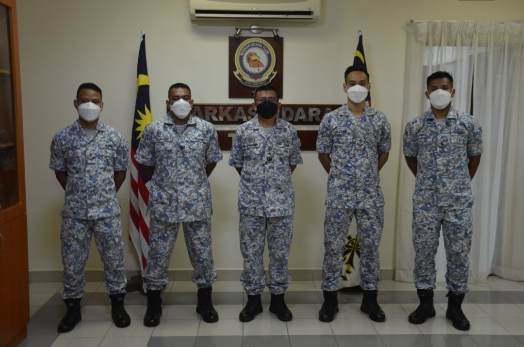 HQ Naval Air RMN tweet media
