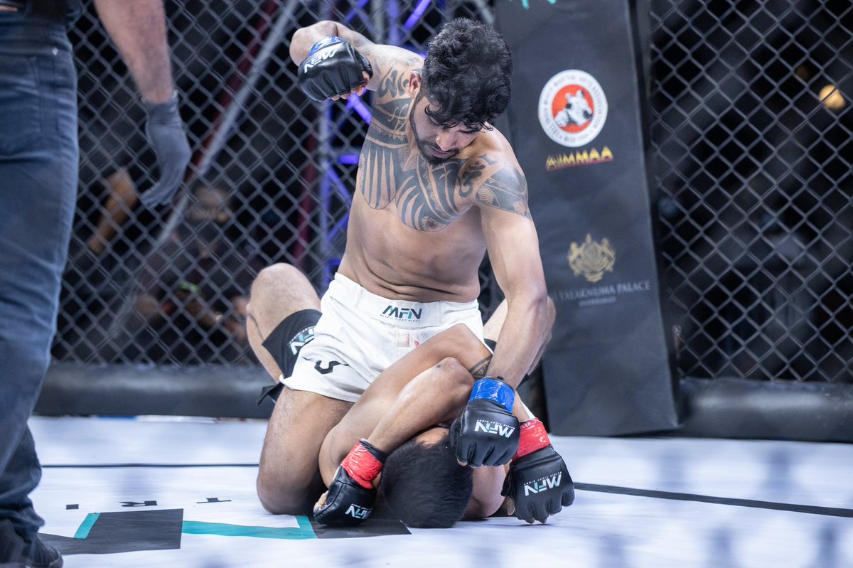 mfn_mma's tweet photo. #MandeepPrajapati firing his shots at #MFN7 👊🏻🔥

#MFN #MatrixFightNight #MMA #MixedMartialArts #KaranSingh https://t.co/Q1x11p7Fvx
