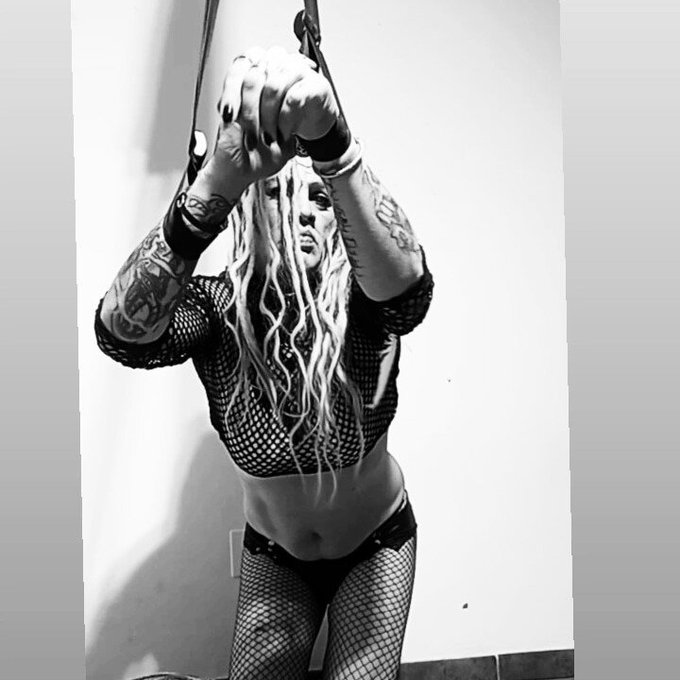 Something new and special is up on https://t.co/aypb7AJz7H: https://t.co/LkKAzDa42l https://t.co/A08