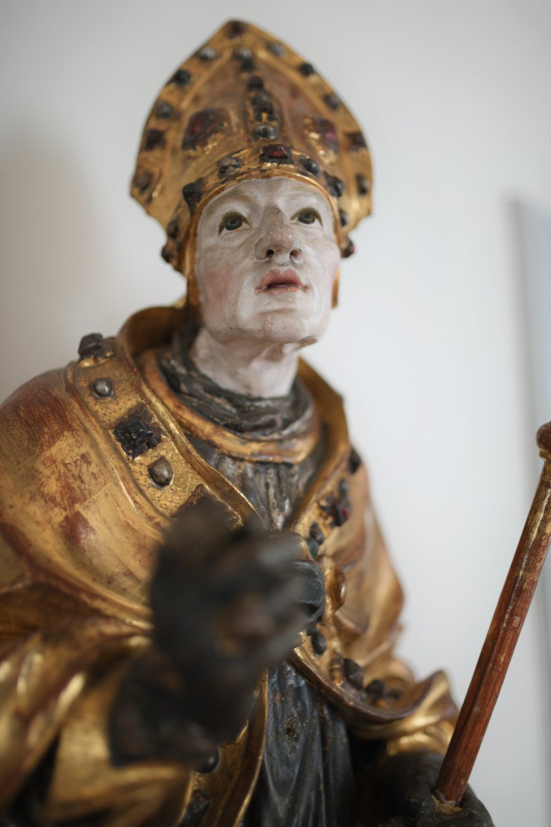 #Holy #bishop 
#Reliquary bust 
1500 ca.
#Wood 

hofburg.it

#hofburg #hofburgbrixen #hofburgbressanone