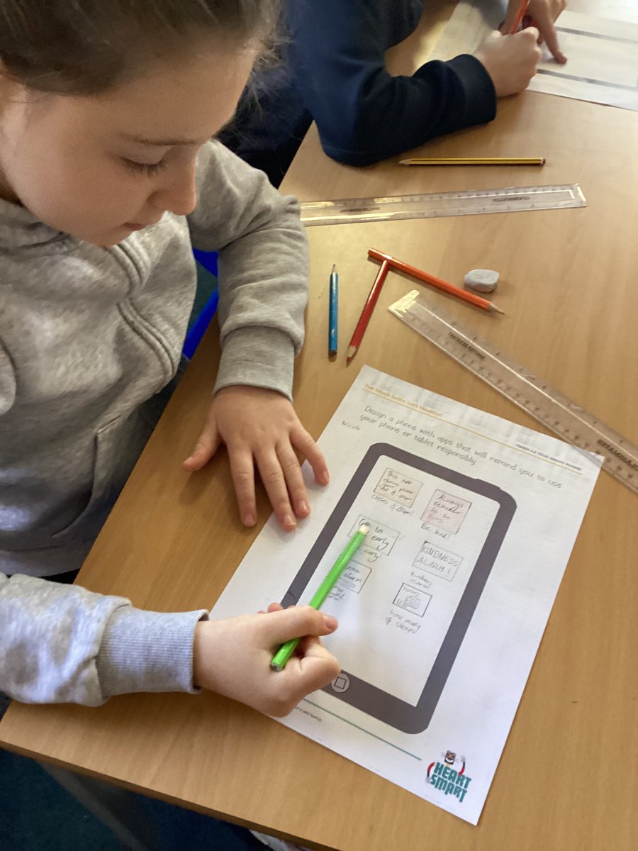 EgremontY3and4's tweet image. As part of our @HeartSmartSch PSHE we have been creating apps and widgets to help limit our time on devices and keep safe online! #internetsafe