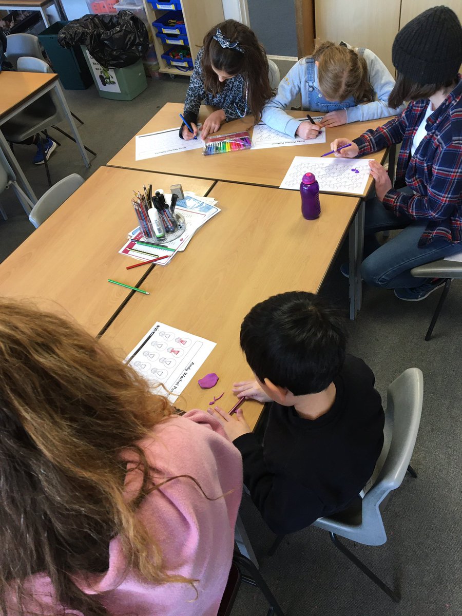 HTPDSchool's tweet photo. Fluffy Friday is in full swing! #learntolive https://t.co/mE8baOFXd3