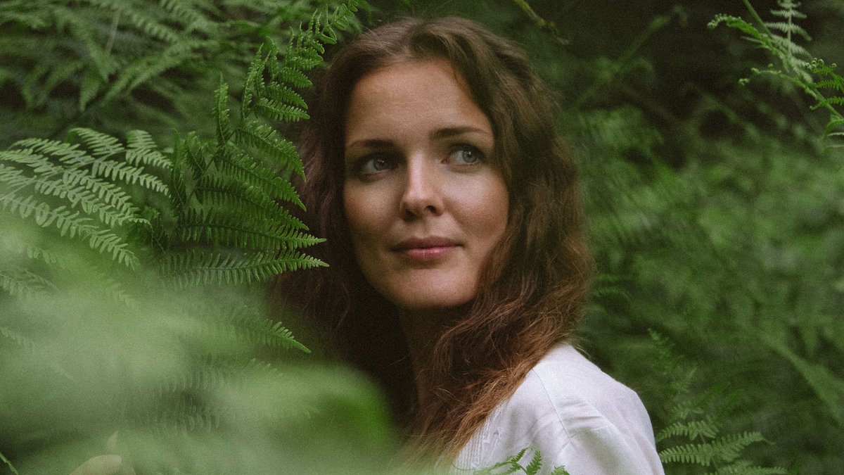 FutureproofPR's tweet photo. Big #shoutout to @ProspectRadio1 for spinning "atmospheric & thought provoking" #newsingle #Reef fm Scandinavian #NuFolk songstress @MalinAndMusic ๐ฅ Be sure to #tunein to #ProspectRadio for the best #newmusic out there ๐๐
#MAR22 #singersongwriter #folk
https://t.co/ZgJaxGgeMF https://t.co/KWpGW1lZJi