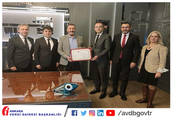 ankaradefterdar's tweet photo. Ankara Vergi Dairesi Başkanı Sayın Yüksel DUMAN, Park Konak İnşaat A.Ş. Yönetim Kurulu Başkanı Sayın Yavuz ÇAKIR’a Nezaket Ziyaretinde bulunmuştur. https://t.co/qCKoDnIFz4