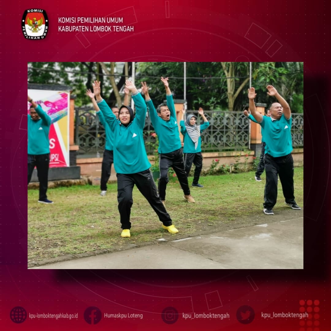 HumasKPULoteng's tweet photo. #TemanPemilih
Salam Jum'at Sehat
Jumat, 11 Februari 2022, KPU Kab Lombok Tengah melaksanakan senam pagi di halaman kantor KPU Kabupaten Lombok Tengah, senam pagi diikuti oleh komisioner dan semua pegawai sekretariat KPU Kabupaten Lombok Tengah.
#kpulotengsehat
#timhumas https://t.co/EFlnFo7OMi