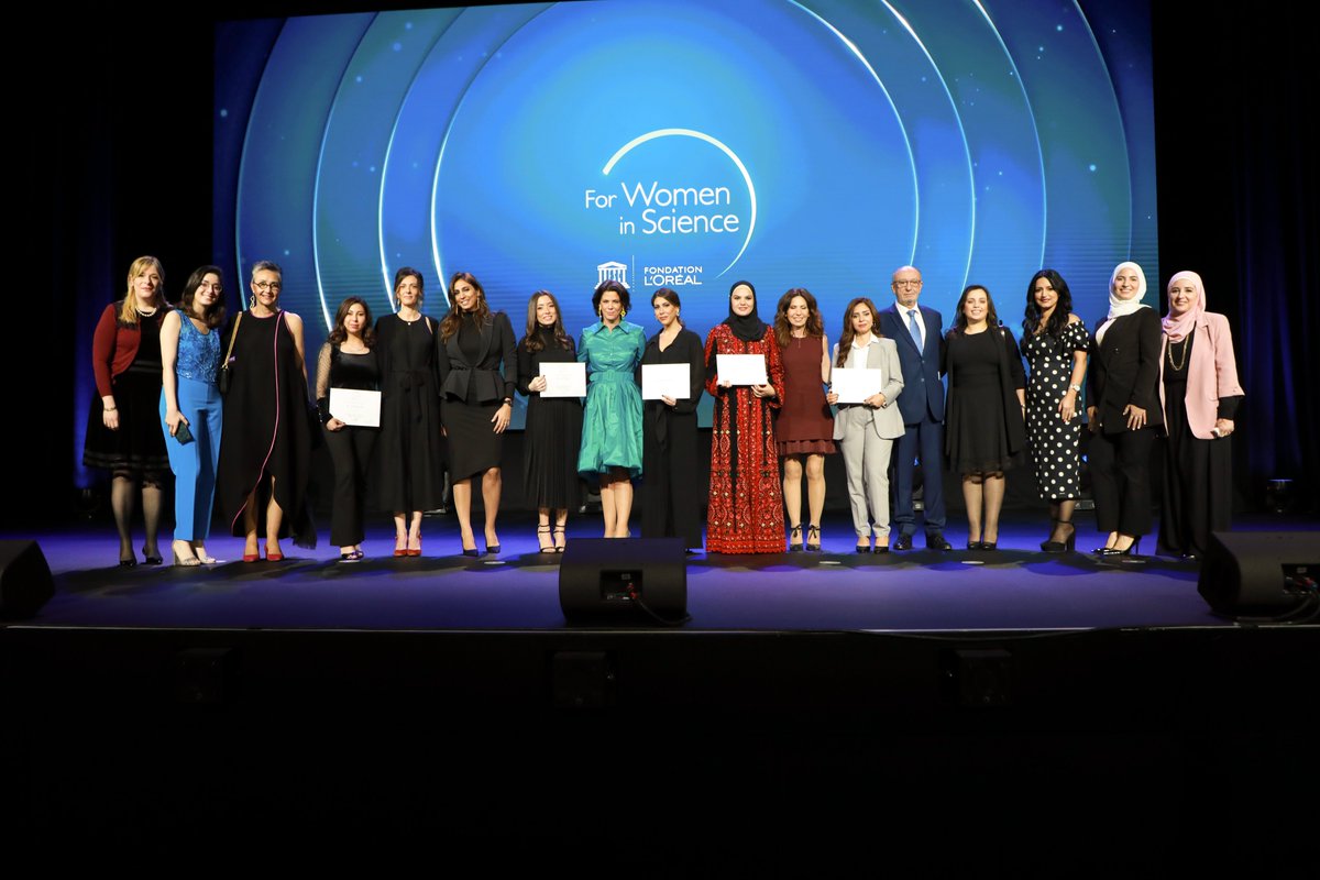 For the first time in #FWIS history, an awards ceremony was held in the Middle East and brought together 14 #WomenInScience from the GCC, Egypt and Levant in Dubai to honor their remarkable and ground-breaking discoveries 🧪🔭🔬
 
Congratulations to all of them! 👏🏆#IDWGS2022