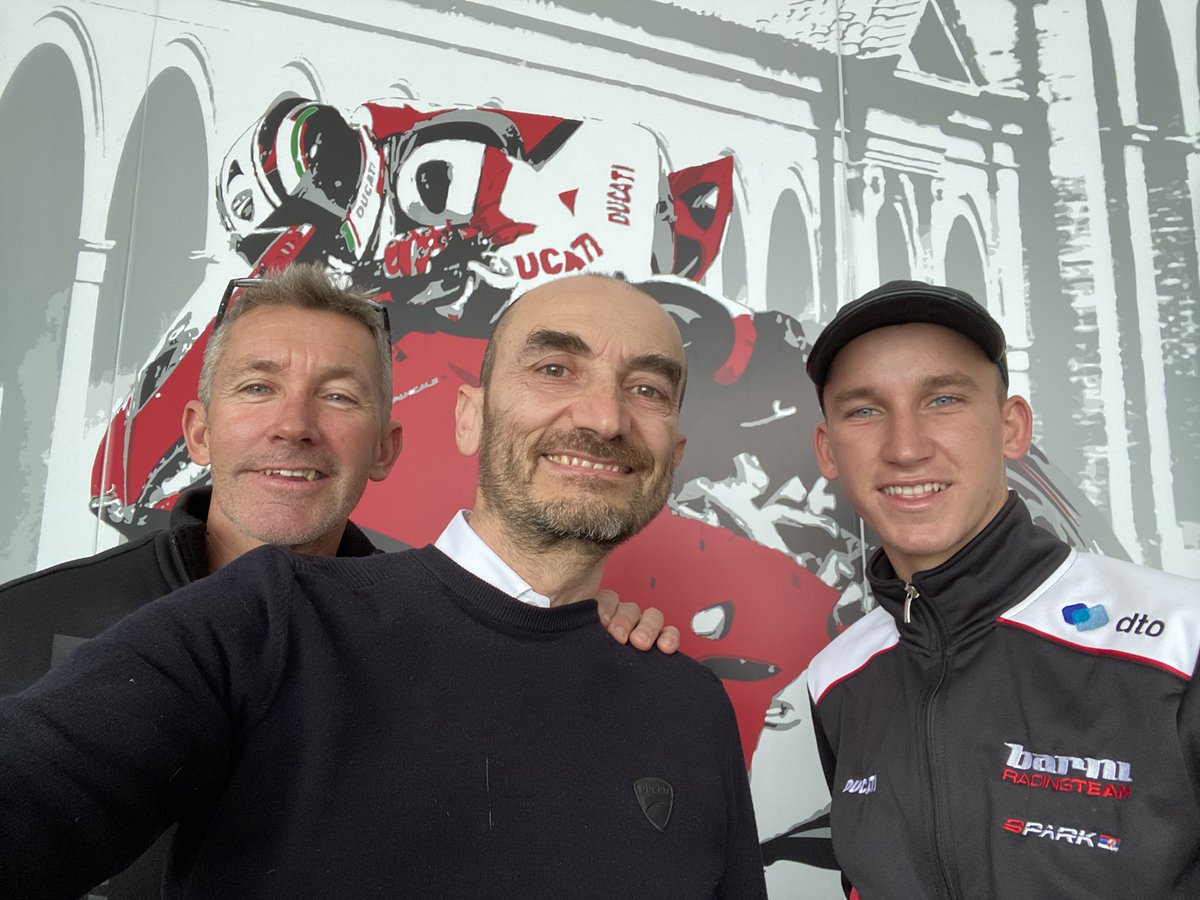 Some good friends visiting us in Borgo Panigale. Welcome to Italy Troy and Olly!
