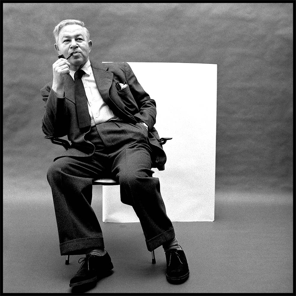duffy_archive's tweet photo. Arne Jacobsen Danish #architect and furniture designer born #onthisday in 1902. This image was taken by Duffy for Vogue in 1959
#arnejacobsen #brianduffy #design #danishdesign #antchair #series7 #eggchair #fritzhansen @arnejacobsenofficial @fritzhansen @britishvogue https://t.co/DluNUxTJnM