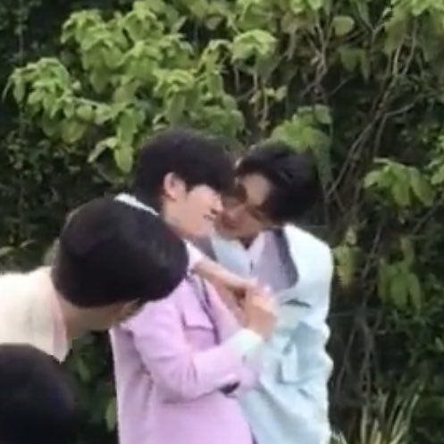 frommarstomu's tweet photo. ติวเต้อเราเห็นนะ 😭!!!
#TutorYim #mynameis_yim #TutorKrp https://t.co/ORkbRzsNYq