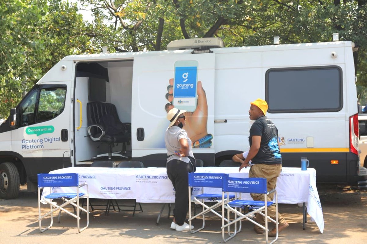 GautengeGov's tweet photo. Bringing services closer to the Vereeniging community.
The e-Gov and Gauteng Provincial Treasury buses are also on-site providing various services to the citizens.
Services on offer include:
- Offering Central Supplier Database (CSD) registration for SMMEs
#UseOurServices https://t.co/3mY6UivjrS