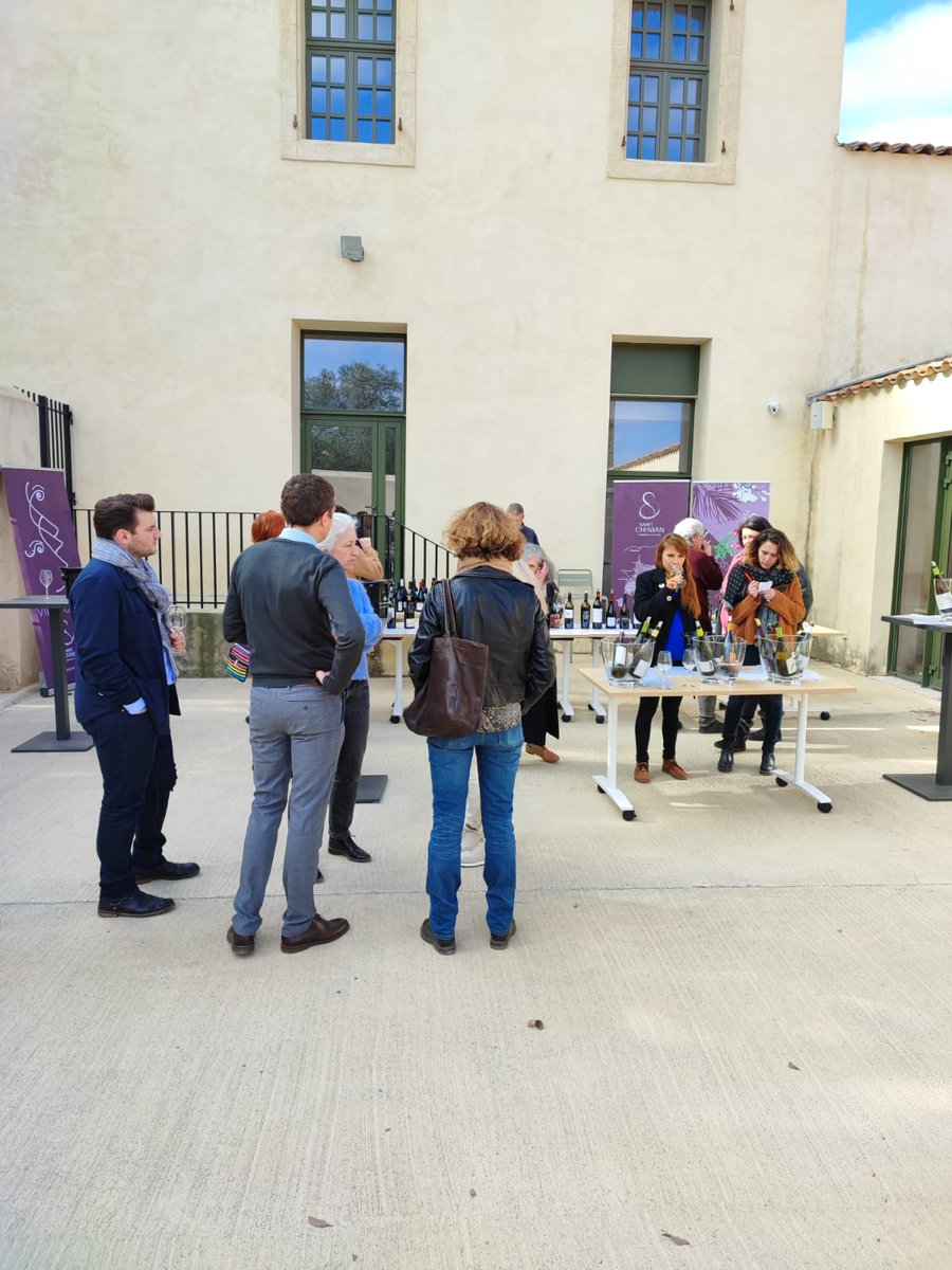 Sarah Hargreaves (@presshargreaves) on Twitter photo 🇫🇷👀🍇🍷 Hier, avait lieu la présentation de la nouvelle sélection Virtuoses de l'AOP <a href="/SaintChinian/">AOP Saint-Chinian</a> présidée par Andrew Jefford.
À retrouver très bientôt dans la presse !
#vinsdulanguedoc #wineselection 🇫🇷👀🍇🍷 Hier, avait lieu la présentation de la nouvelle sélection Virtuoses de l'AOP <a href="/SaintChinian/">AOP Saint-Chinian</a> présidée par Andrew Jefford.
À retrouver très bientôt dans la presse !
#vinsdulanguedoc #wineselection