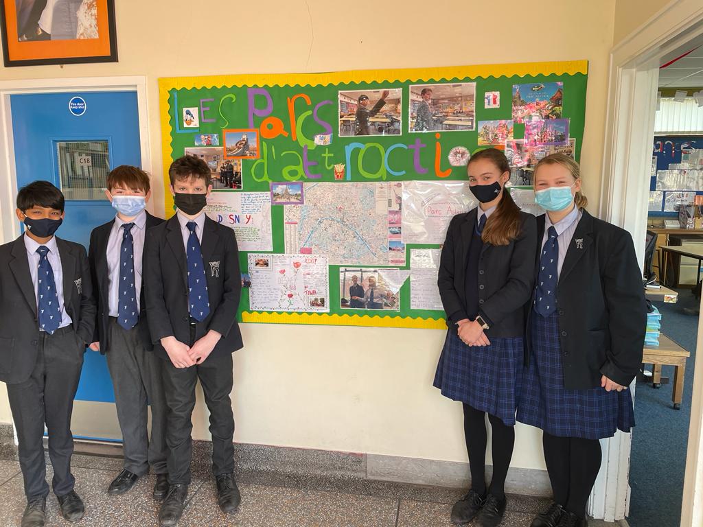 Languages_CCB's tweet photo. Great work from our Year 8 class who have presented on Parc Astérix  and Disney Land Paris using modal verbs as their grammar focus https://t.co/NJrRSQmCG0