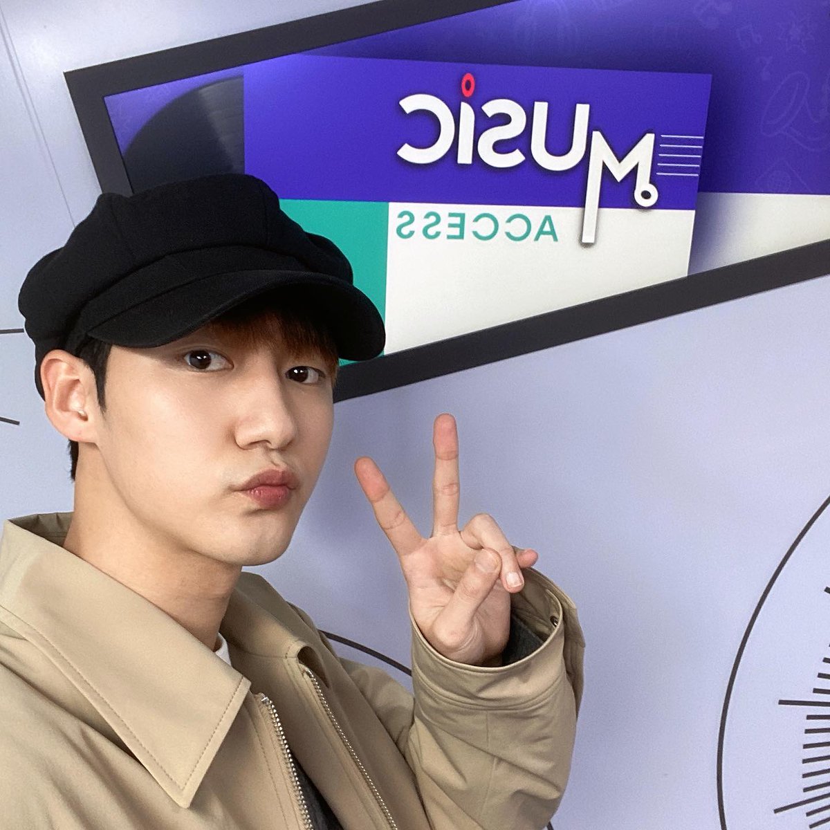 KNK_teamturkey's tweet image. 220211 | @/musicaccess_arirang Instagram Güncellemesi

#MUSICACCESS #VIP_ACCESS with #HALF 🥇

✨ Şu andan itibaren #김지훈 ile ✨

Gelin ve *MA'da oynayın (*Music Access) ‼️‼️

9'da başlayacak (TSI)
Lütfen bize katılın ~🤗❣️

+