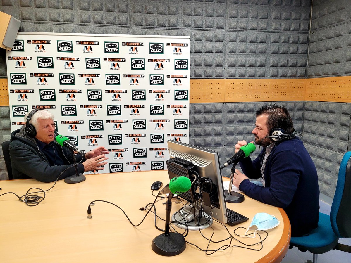 Ya estamos en <a href="/OndaCero_es/">Onda Cero</a> Valladolid para promocionar el concierto de Sandro Giacobbe el día 12 en el <a href="/TEATROZORRILLA/">TEATRO ZORRILLA</a>