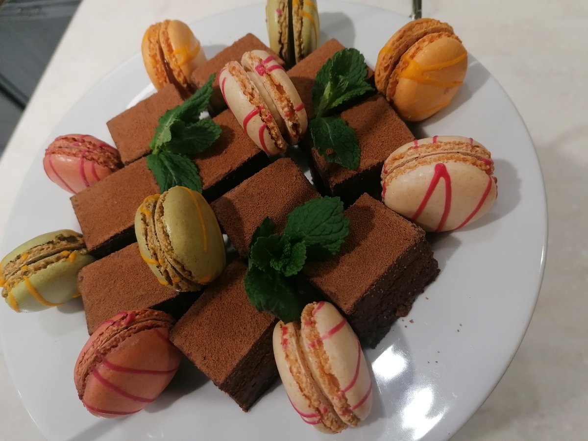 TheChefJezB's tweet photo. Afternoon. Tea anyone? https://t.co/ObH581IAr9