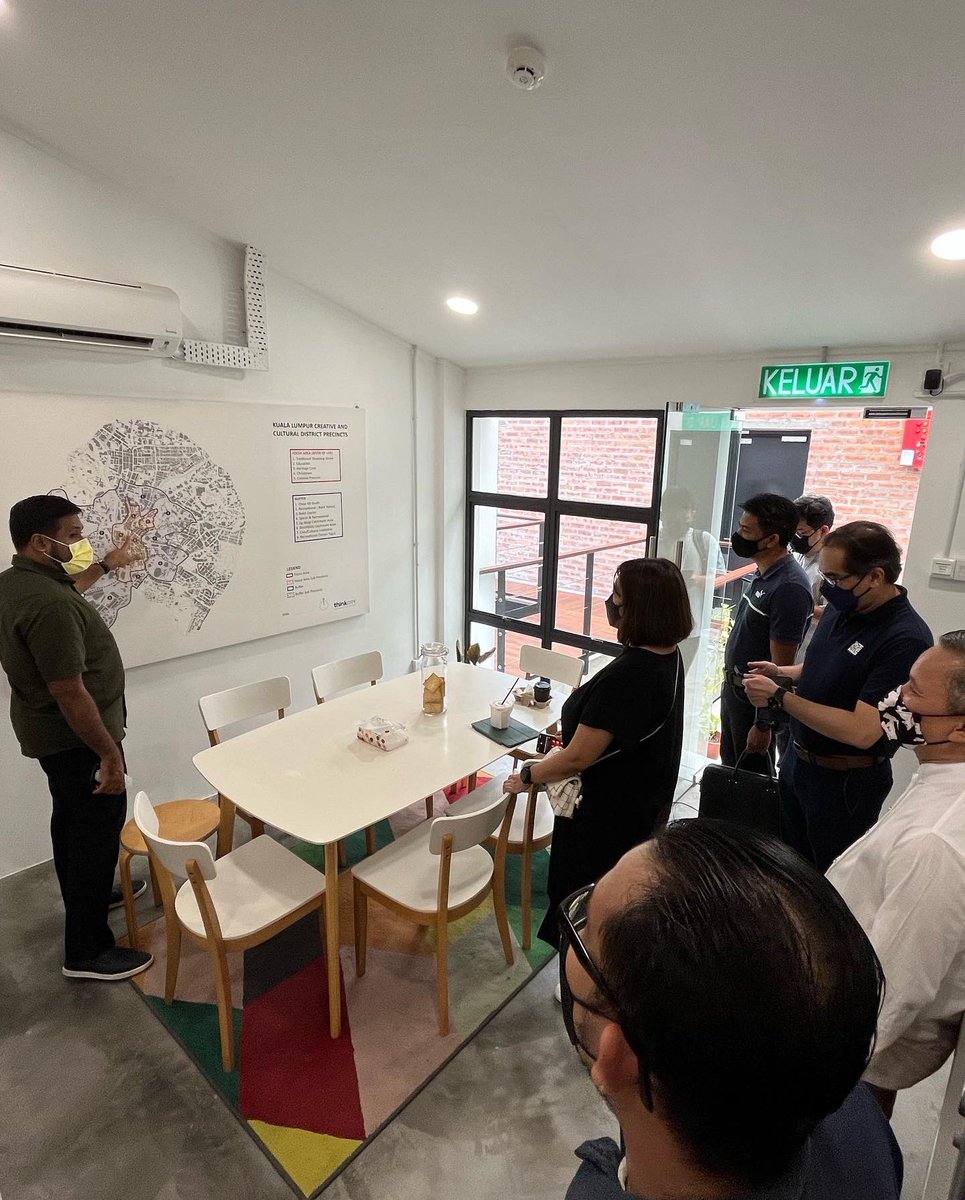 mythinkcity's tweet photo. It was developed in partnership
between the @DBKL2u and Think City, in collaboration with the @MyMOTAC and @JWNinfo .
To learn more about the KLCCD, visit: https://t.co/bEVvS0ADq0.
#mythinkcity #klccd https://t.co/5gBkz6vXUk