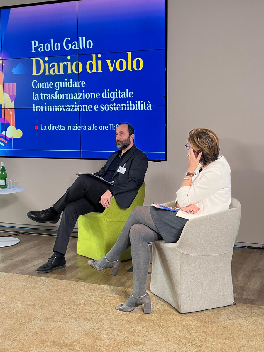 Il #covid ha aiutato l'accelerazione digitale, lo sappiamo, ma non solo. Anche le aziende hanno compreso la loro fragilità in situazioni poco fisiche. Da lì è partito il cambiamento, la #TrasformazioneDigitale. 
#DiarioDiVolo