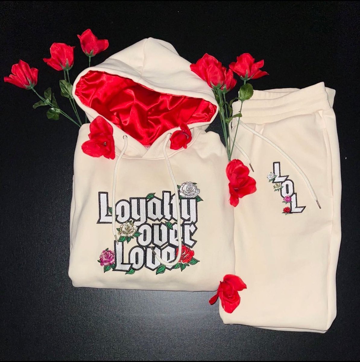 KultureOriginal's tweet photo. It’s Always going to be Loyalty Over Love ❤️🌹 

Our Sweatsuits Undefeated 😮‍💨

10% off when you use code : Loyalty 

Adult &amp; Toddler Sizes 
(https://t.co/gyqpFIRnh3) 

RETWEET + Follow us
(for a chance to get one for free) 
*Will announce winner* https://t.co/AKlqVKLPaV