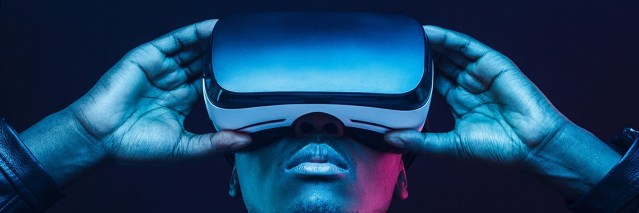 The #metaverse is not a priority for most employers, who have their hands full moving to #HybridWork. Instead, companies are upgrading systems, making premises collaborative, and adapting #HR policies. <a href="/Iain_D_Fisher/">Iain Fisher</a> <a href="/ISG_News/">ISG</a> <a href="/ComputerWeekly/">ComputerWeekly</a> bit.ly/3uD2Z7A