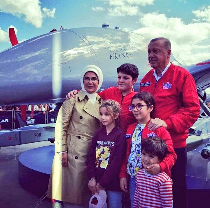 Cumhurbaşkanımız Sayın <a href="/RTErdogan/">Recep Tayyip Erdoğan</a> sağlığına kavuştu elhamdülillah, kıymetli eşi <a href="/EmineErdogan/">Emine Erdoğan</a> hanımefendi de en yakın zamanda kavuşacak...

#ElbetBirGünBuluşacağız