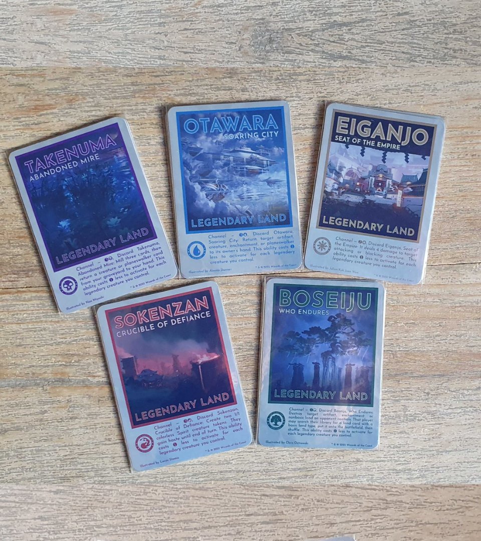 RobotGnomes's tweet photo. 🚨 GIVEAWAY 🚨
I'm hyped for Neon Dynasty, so I'm giving away a set of travel poster basics and a set of the Legendary Lands to two lucky winners.

All you need to do is:
✅Like
✅Retweet
✅Follow me

And I'll pick a winner 13 February.
Also comment if there's one you'd prefer. https://t.co/HvsJFQRkPm