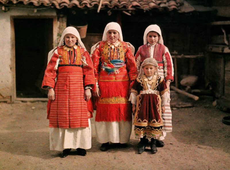 Tudor architecture🇬🇧 on Twitter "Macedonia 🇲🇰,India 🇮🇳, Mongolia 🇲🇳