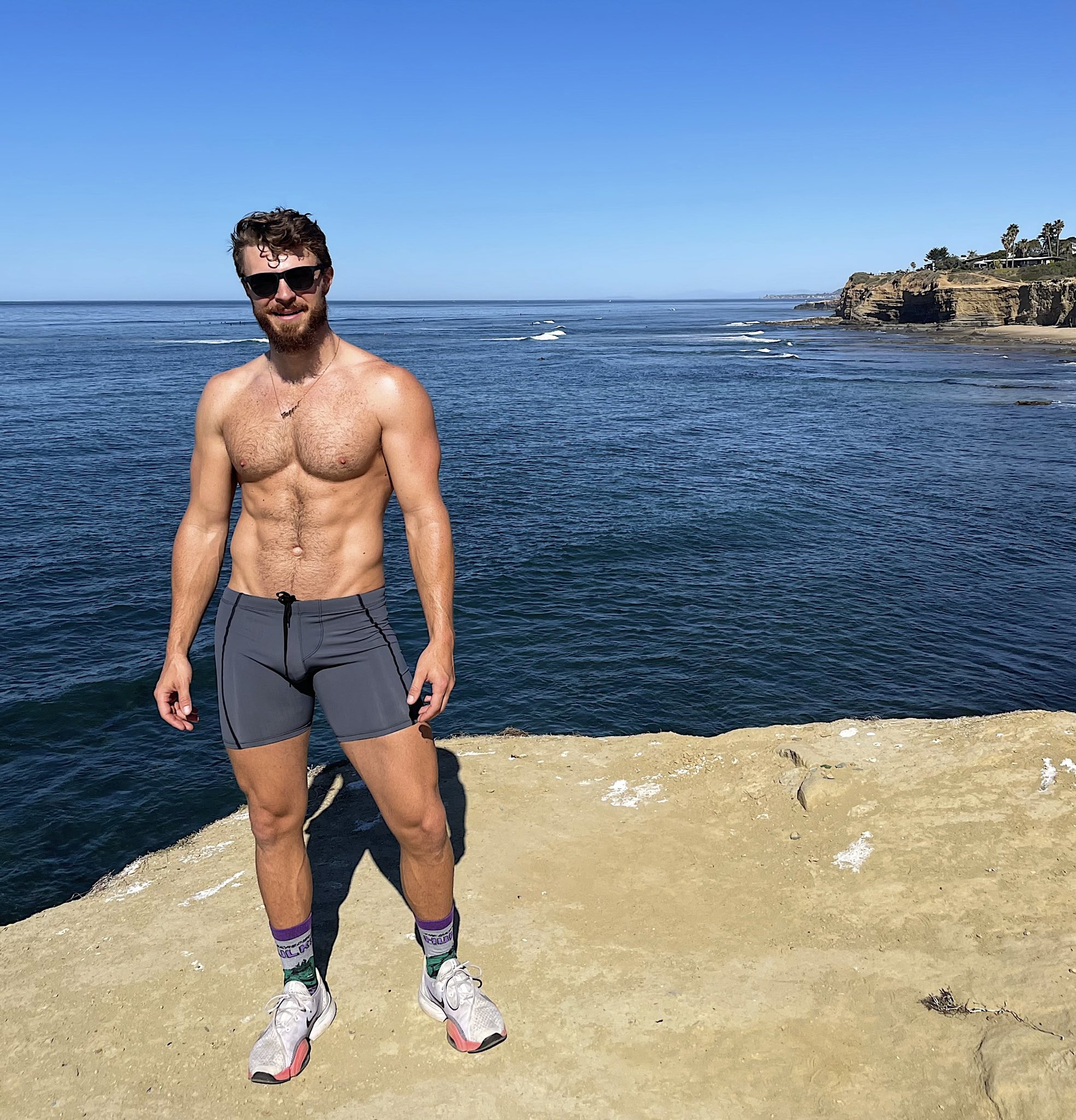 TW Pornstars - Mr Bradford. Twitter. Love this cute ass coast. 3:34 PM - 11 Feb 2022