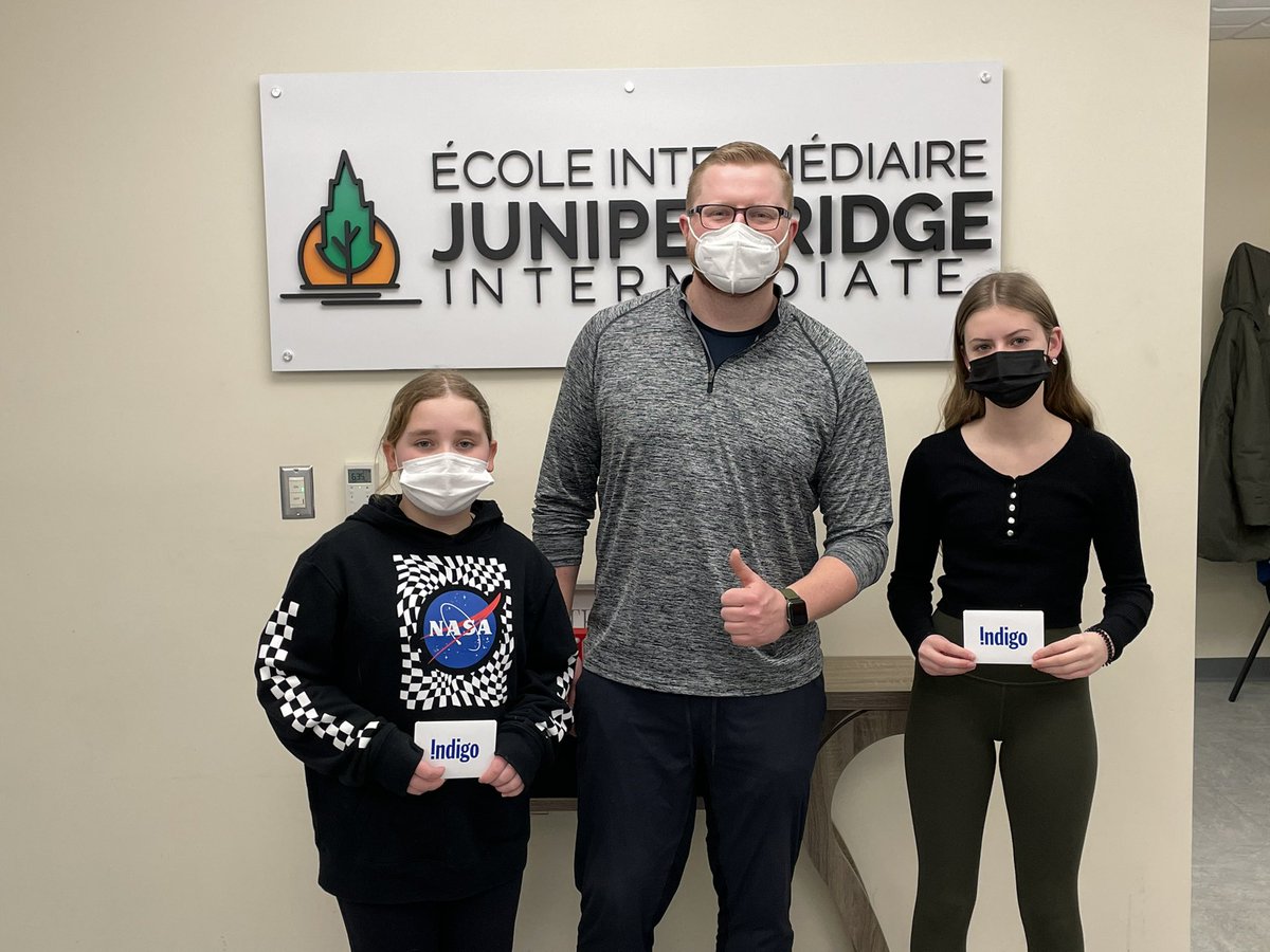 A big congratulations to our first two winners of this years Project Positivity! We’re so happy to showcase all of the wonderful things that our students are doing at our school. Our winners are heading home with a gift card to chapters from <a href="/Thornhillinspec/">Ross Thornhill</a>! Keep it up Jaguars!