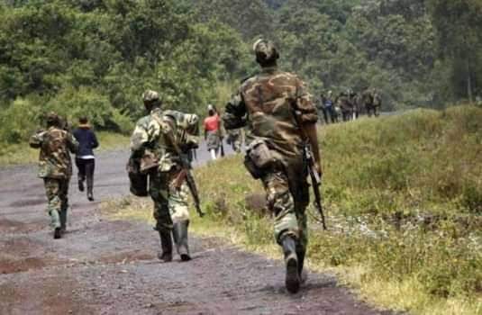 defense_mai's tweet photo. #FIZI : La coalition des Groupes Armés Rwandaise ( #Ngomino, #Twirwaneho, #Android et ses Alliés ), ont attaqués les positions des #FARDC ce mercredi 09/02/2022 ds la localité de #Karunga et #Kangwe en secteur de TANGANYIKA .
@AssembleeN_RDC @senatrdc @USAmbDRC https://t.co/LGL3cq48op