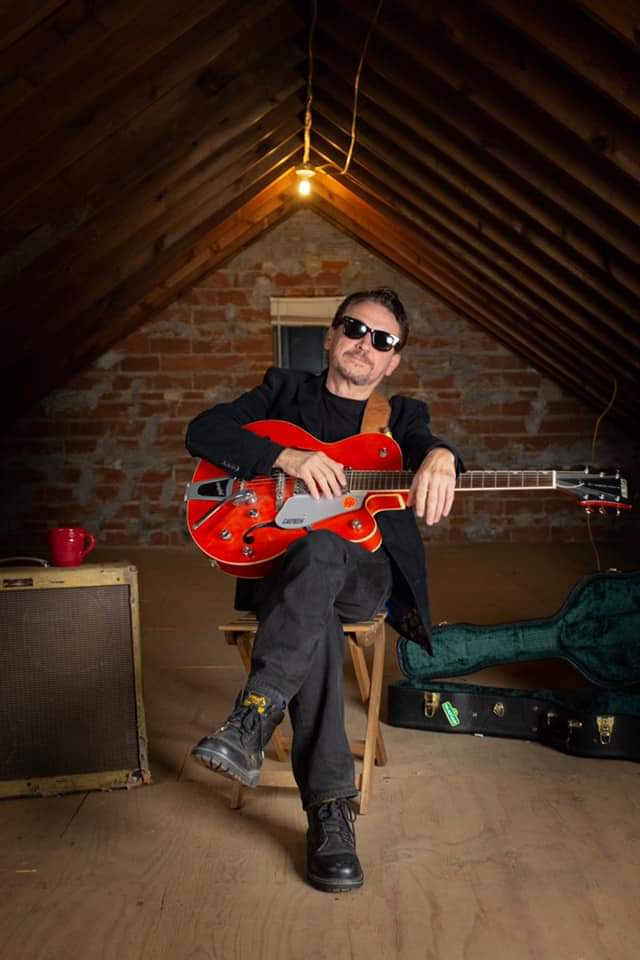 rickyluismex1's tweet image. Este 14 de febrero, el estreno de el video TU Y YO NO SOMOS UNO MISMO producido por Ricardo Luis Treviño jr en St Louis Missouri 
En karaoke y el video oficial  
Un tema más compuesto por este loco amigo de todos ustedes que pertenece a mi último trabajo #Suelta🎈