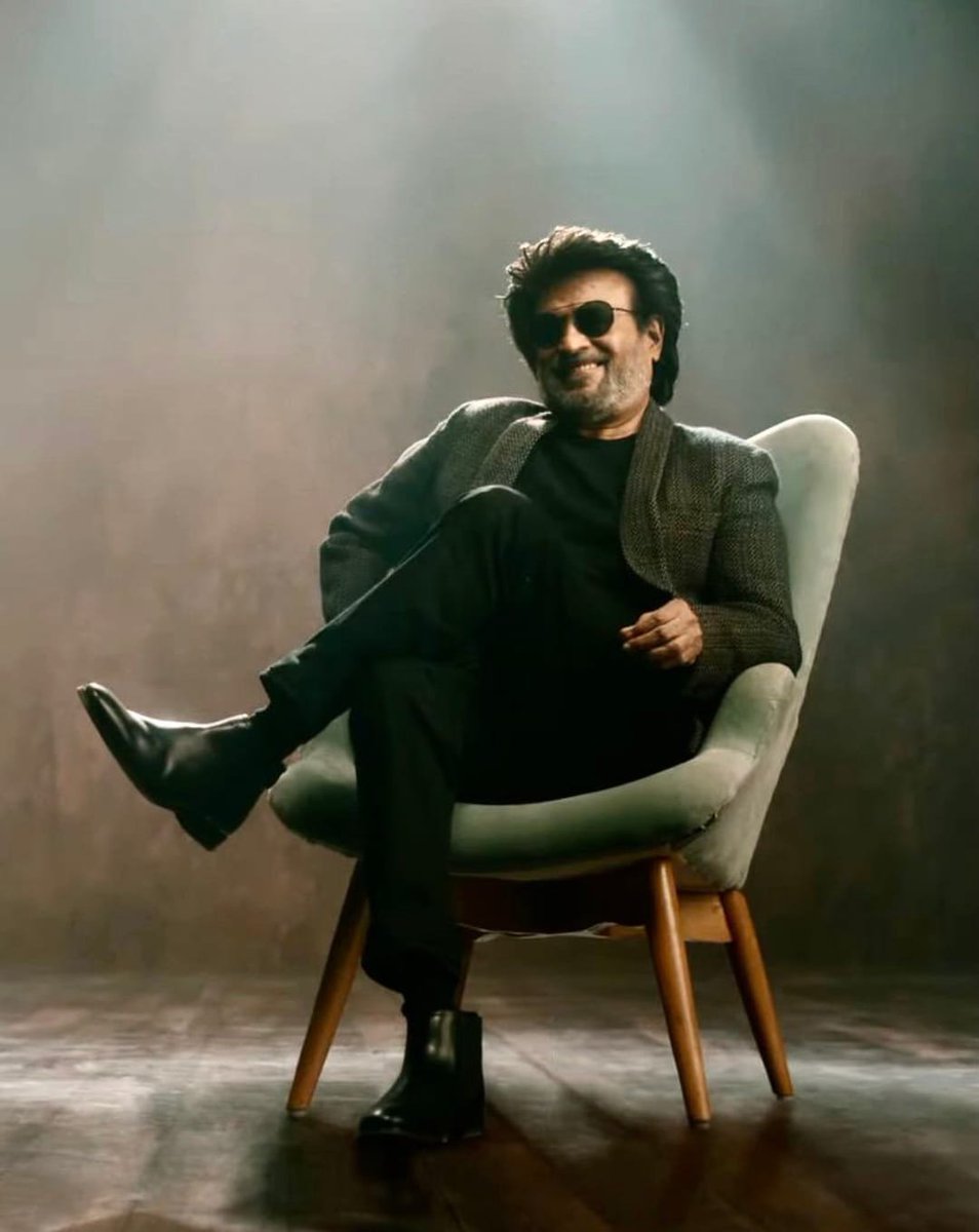 MuthaleefAbdul's tweet photo. Two Surprises in #Thalaivar169 Two big stars to take part #Thalaivar169BySunPictures, One star to do a cameo and One star to sing a song both them are close to @Nelsondilpkumar
If this Information is true, It's going to be Fest for the Fans
#ethirparathathaiethirparungal https://t.co/rQjRfUNYTf