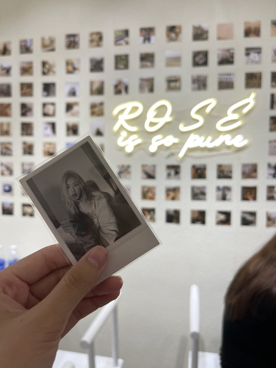 Event by @RoseGold_VN 🙆‍♀️❤️ 
HAPPY HALF FIFTY ROSÉ #OurRockstarROSÉDay 
#봄의시작_채영아_생일축하해