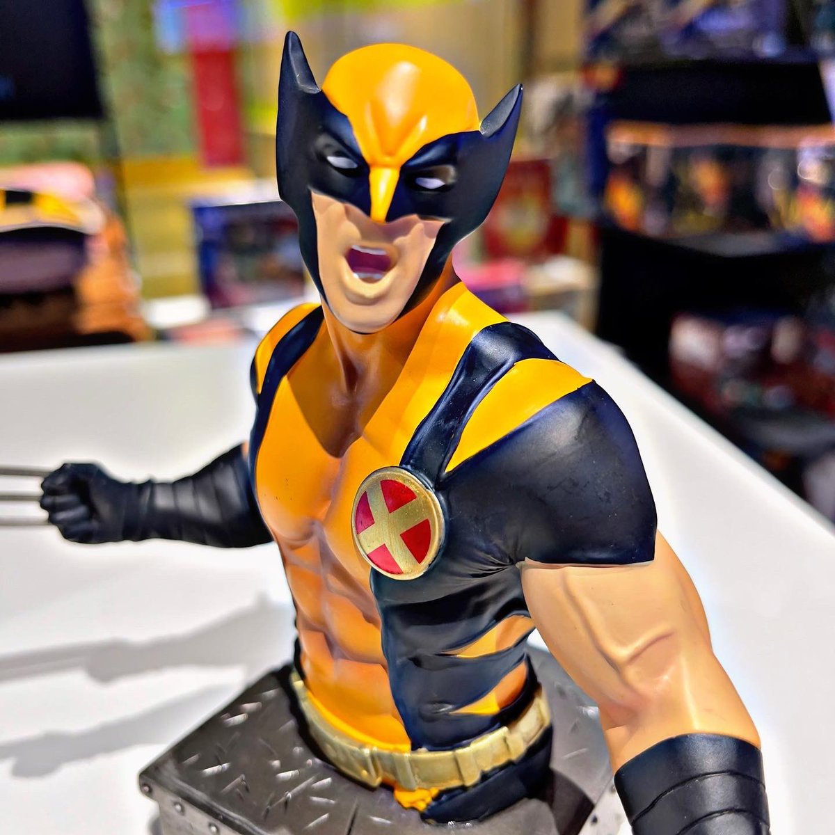 frikytopia's tweet photo. “Soy el mejor en lo que hago, pero lo que hago no es agradable”. ¿Adivináis de quién es esta frase? Os lo hemos puesto fácil👇🏻 https://t.co/Xll77oapr1