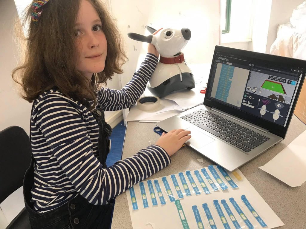 Discovery STEM Edu (@discovery_stem_) on Twitter photo Excited to announce that we are launching afterschool STEM, <a href="/WER_UK/">World Educational Robotics</a> & <a href="/CqRMiRo/">MiRo</a> Robotics programmes <a href="/GrenoPrimary/">Grenoside Primary</a> <a href="/SLPHallamTSA/">SLP Hallam TSA</a> School next half term! Booking available here: discoverystem.org.uk/after-school-c… Excited to announce that we are launching afterschool STEM, <a href="/WER_UK/">World Educational Robotics</a> & <a href="/CqRMiRo/">MiRo</a> Robotics programmes <a href="/GrenoPrimary/">Grenoside Primary</a> <a href="/SLPHallamTSA/">SLP Hallam TSA</a> School next half term! Booking available here: discoverystem.org.uk/after-school-c…