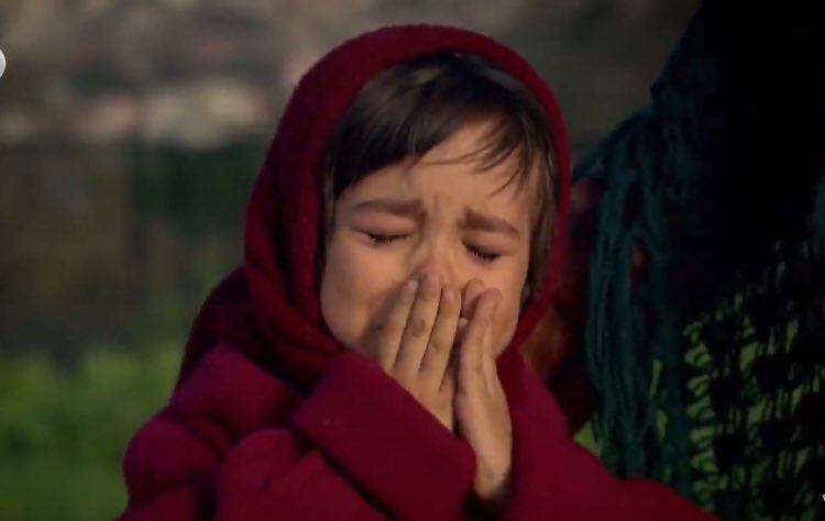 Sınav ücreti hakkında bir şey söylemek istemiyorum. Hayatında ilk kez sınava girecek bir öğrenciden ilk sınavı için ücret alınmasın. 12 senenin sonunda üniversiteye gidecek olan bir öğrenci, çalışan değil ki nasıl para ödesin. Hayatı boyunca öğrenci kalmış. Umarım olur. 
#yks2022