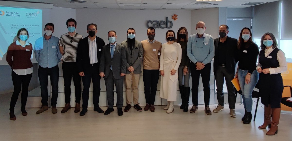 CAEB's tweet photo. ☀️El #networking de hoy en #CAEB ha estado liderado por @baleardeuniformes, una #pyme mallorquina que ha apostado por la innovación y por el servicio personalizado. 
🤌Provechoso tiempo dedicado a compartir visiones de negocio y generar #relacionesdeconfianza
#CAEBnetworking https://t.co/21fcgxUk4c